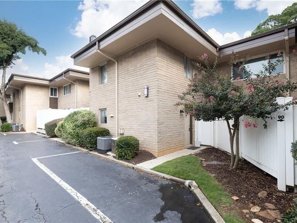 346 Carpenter Drive, Unit 88, Sandy Springs, GA 30328