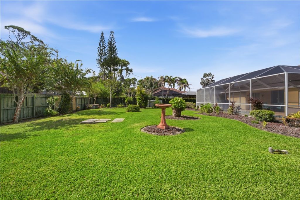 692 SW Ewing Avenue, Port Saint Lucie, FL 34983 Photo
