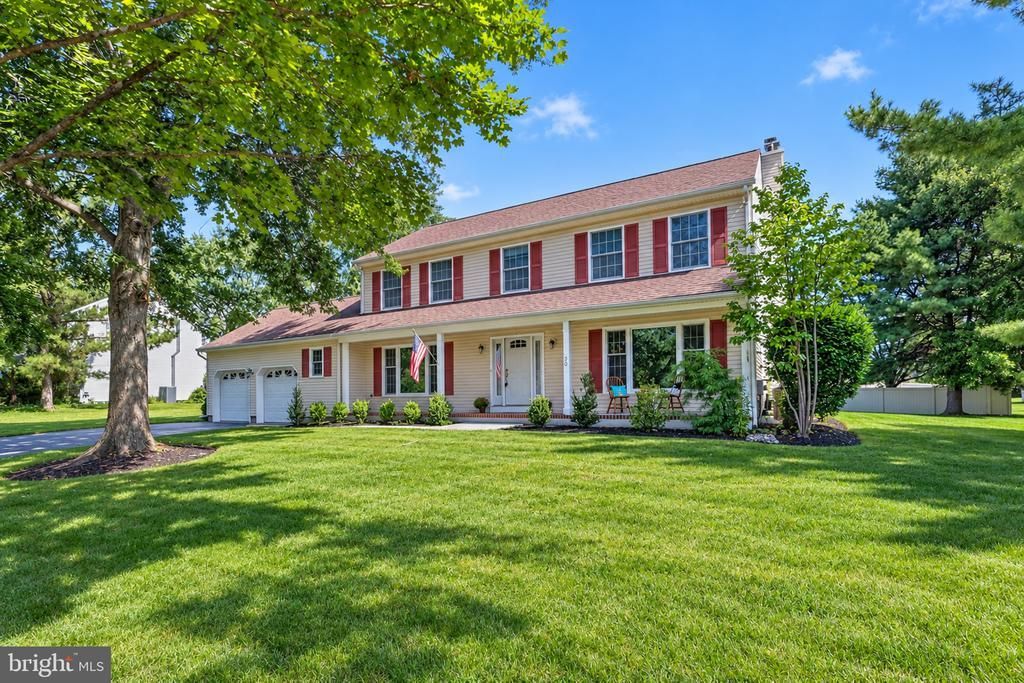 20 Nassau Drive, Lawrenceville, NJ 08648 Main Photo