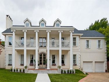 4 Kingsgate Court , Dallas, TX 75225
