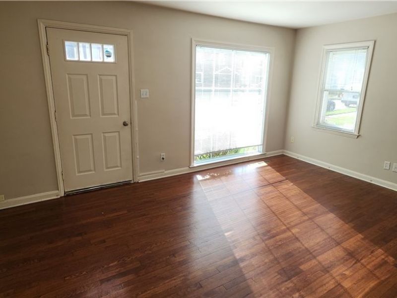2827 Norwood Street, Cuyahoga Falls, OH 44221 Photo 2