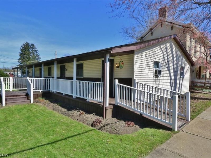 706 Main, Dresden, OH 43821 Photo 2