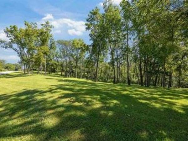 Lot 2/Outlot B Breza First Subdivision, Solon, IA 52333