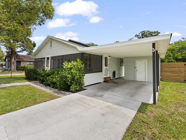37 Nesmith Ave, St Augustine, FL 32084