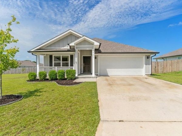 2641 Saltgrass Way, Crestview, FL 32536