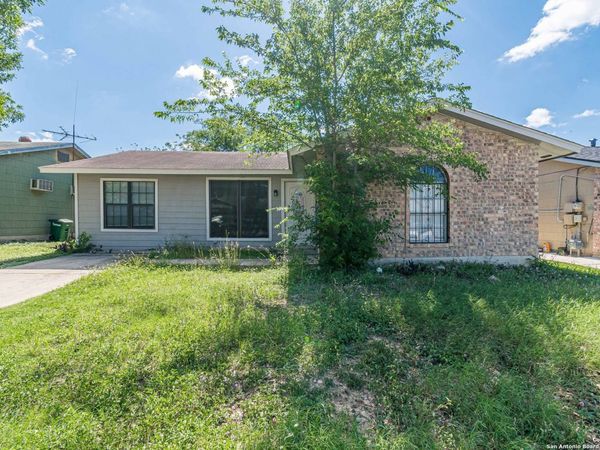 8414 STANDING ROCK ST, San Antonio, TX 78242