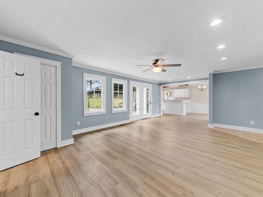 Property Image 64