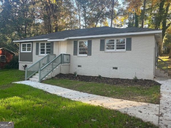 1957 Knightsbridge Road, Macon, GA 31211