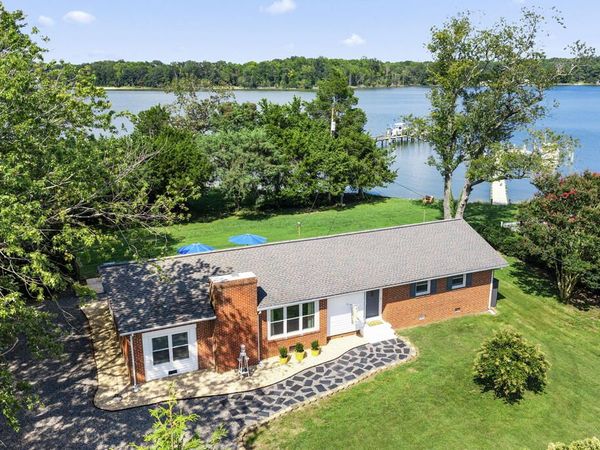 2087 Ditchley Road, KILMARNOCK, VA 22482