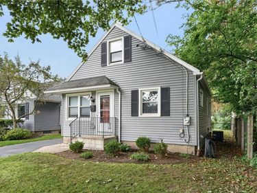 295 Penhurst Road, Rochester, NY 14610