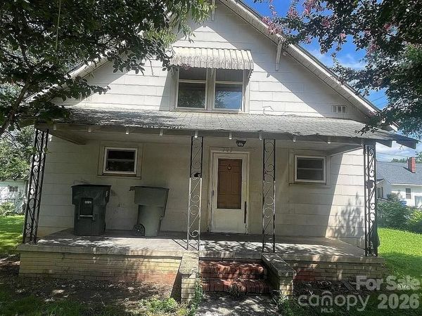 703 Spruce Street, Mooresville, NC 28115
