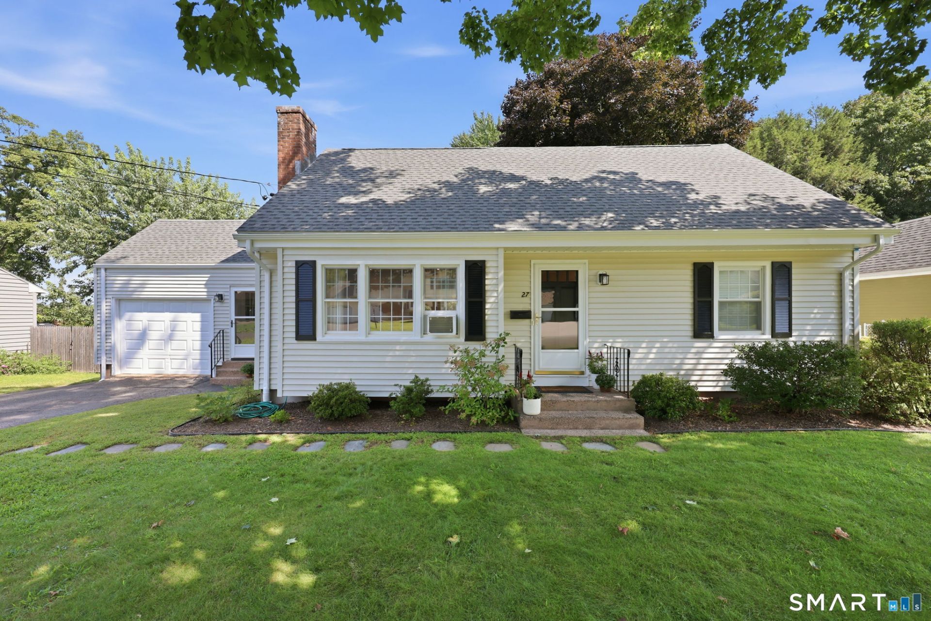 27 Edgewood, Portland, CT 06480 Main Photo