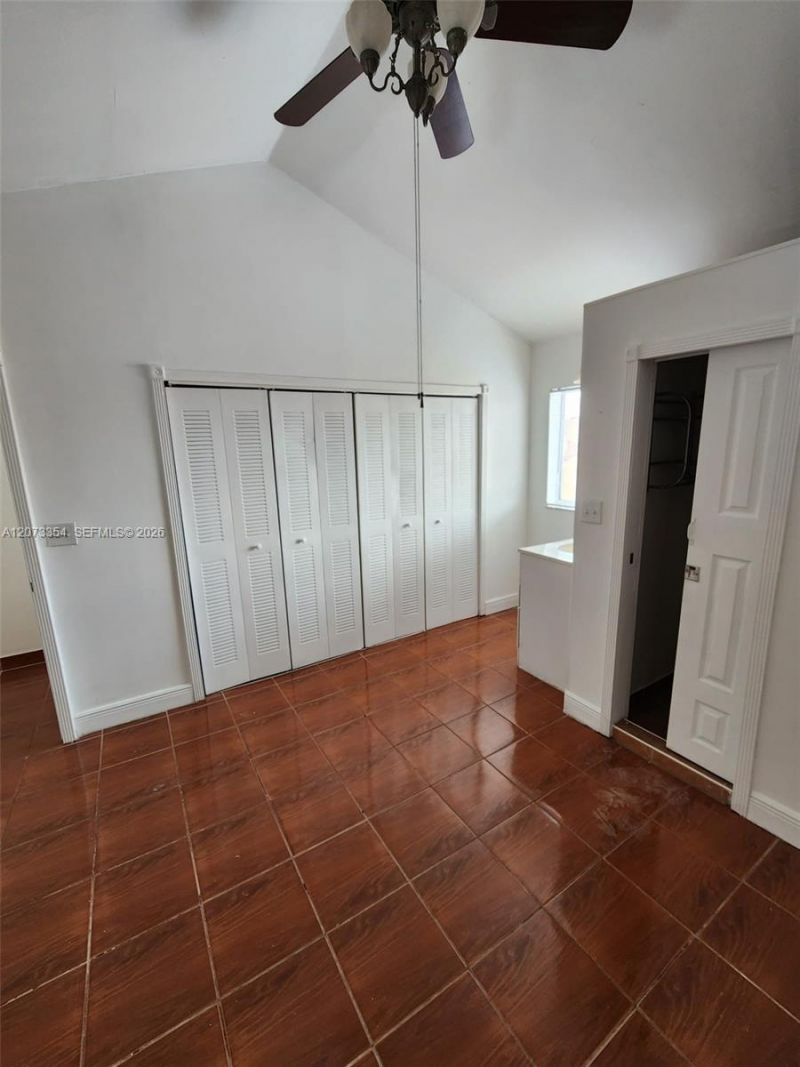 2770 W 61st Pl , Unit 202, Hialeah, FL 33016 Photo