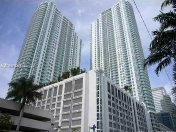 951 Brickell Ave, Unit 4105, Miami, FL 33131