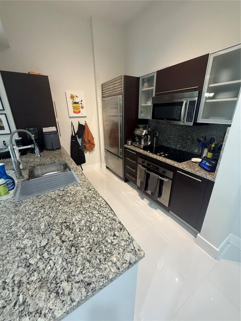 951 Brickell Ave, Unit 4105, Miami, FL 33131 Photo