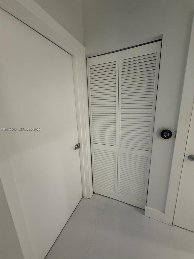 951 Brickell Ave, Unit 4105, Miami, FL 33131 Photo