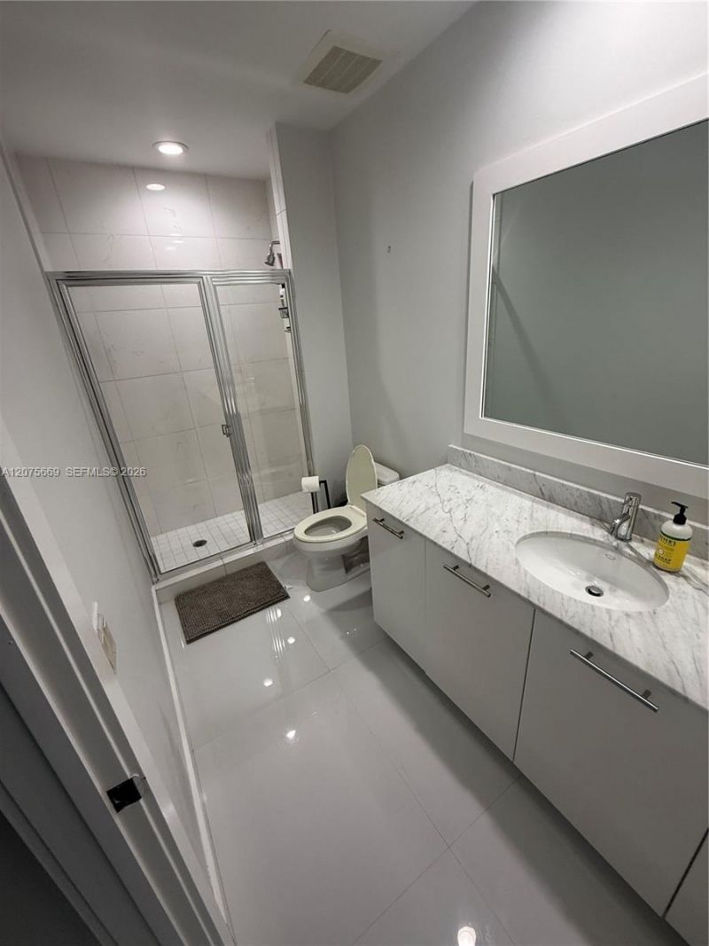 951 Brickell Ave, Unit 4105, Miami, FL 33131 Photo