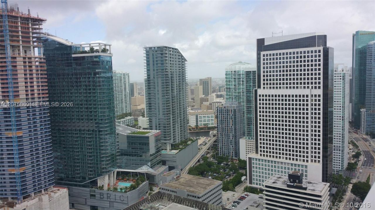 951 Brickell Ave, Unit 4105, Miami, FL 33131 Photo