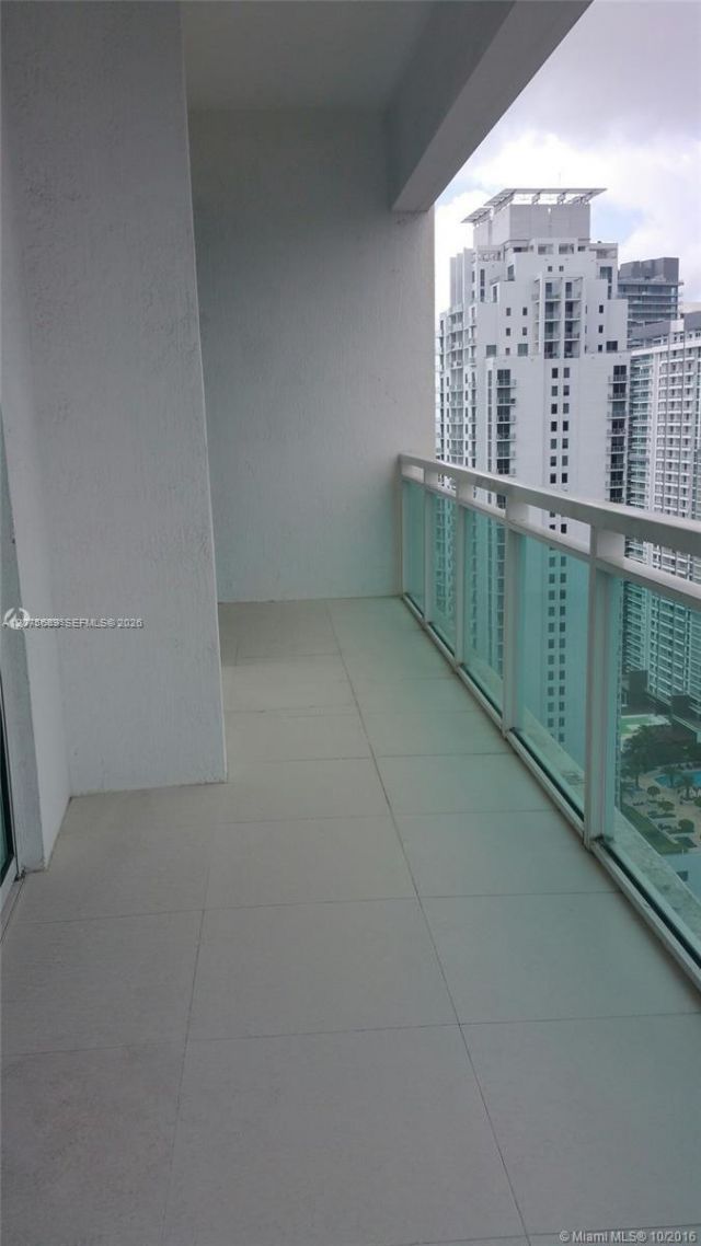 951 Brickell Ave, Unit 4105, Miami, FL 33131 Photo