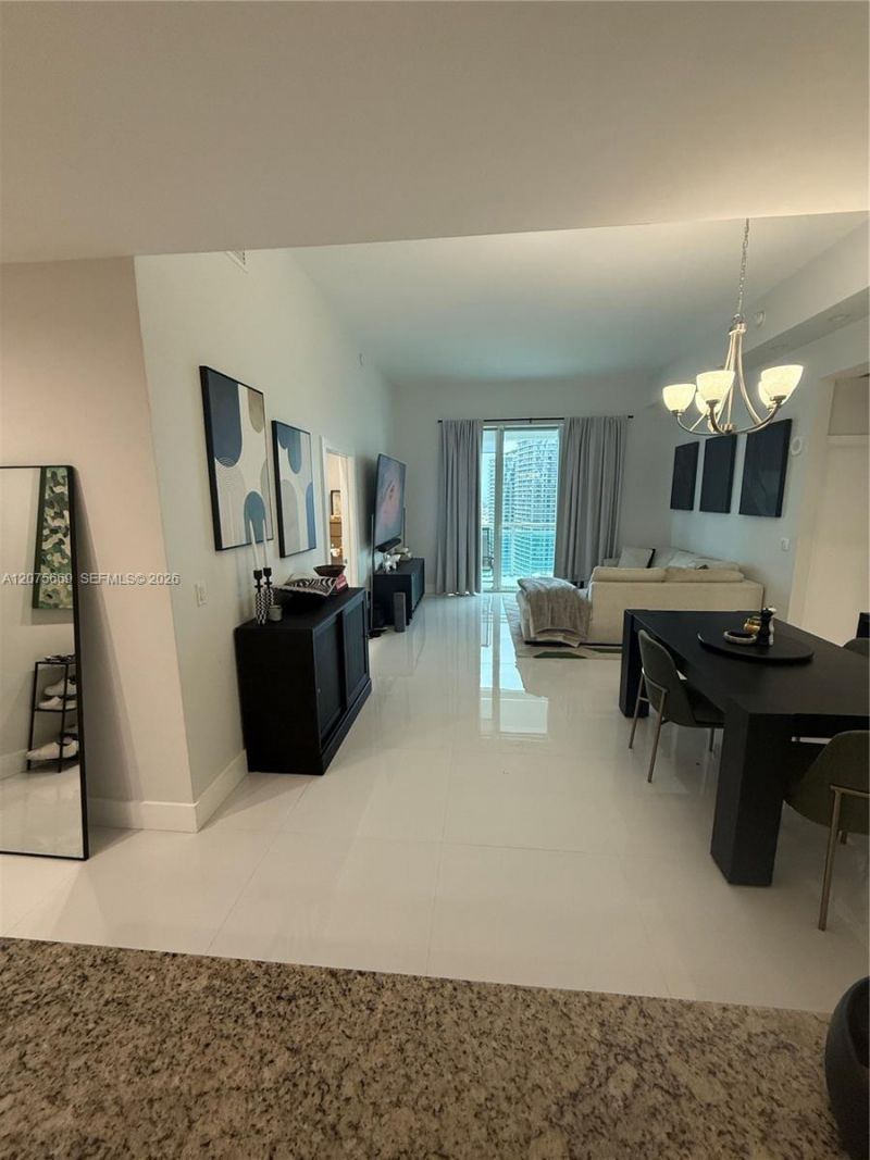 951 Brickell Ave, Unit 4105, Miami, FL 33131 Photo