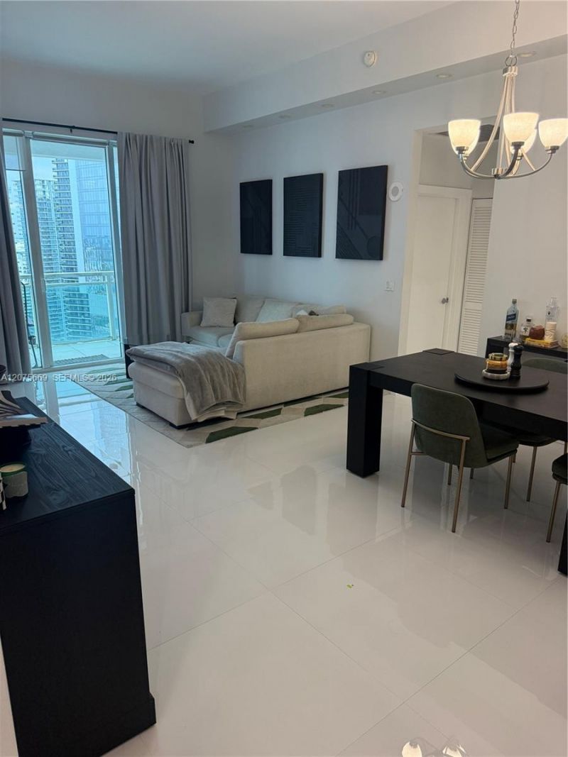 951 Brickell Ave, Unit 4105, Miami, FL 33131 Photo