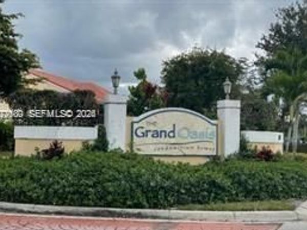 5861 Riverside Dr , Unit 204A2, Coral Springs, FL 33067