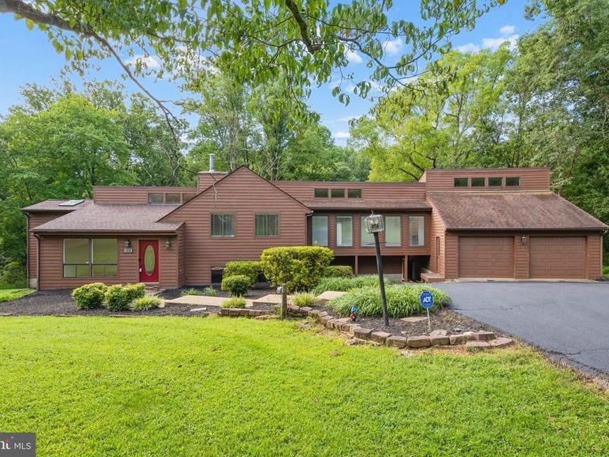 8328 Gue Road, Damascus, MD 20872 Main Photo
