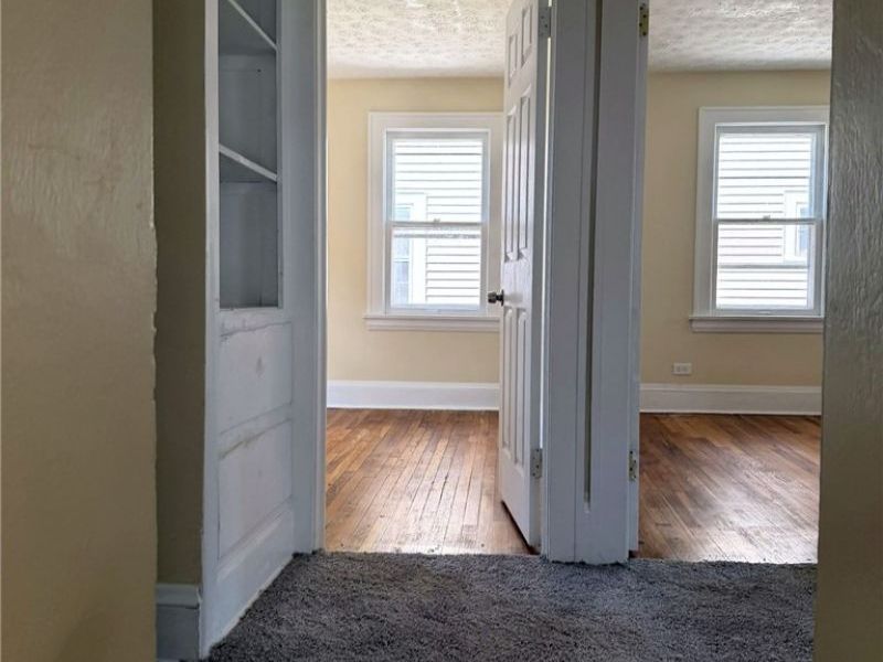 932 Vineshire Road, Cleveland Heights, OH 44121 Photo 16