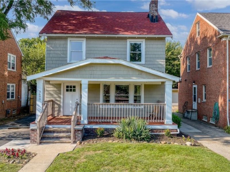 3693 Silsby Road, University Heights, OH 44118 Photo 1