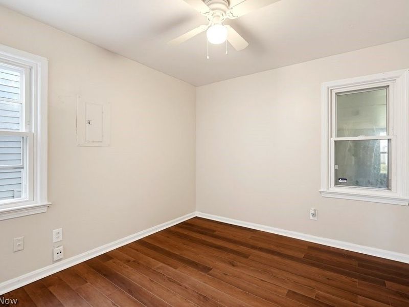 18614 Homeway Road, Cleveland, OH 44135 Photo 9