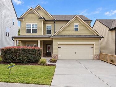 5050 Glencliff Drive, Buford, GA 30518