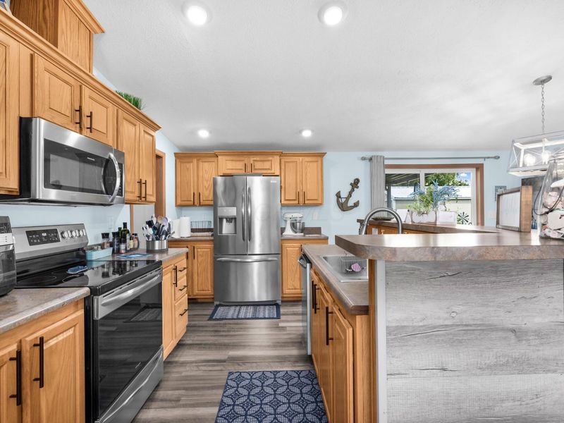 8930 Walnut Street , Lakeview, OH 43331 Photo 23