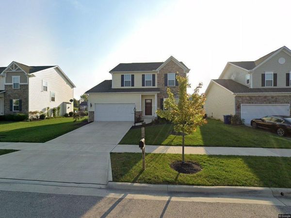 192 Old Colony Drive, Delaware, OH 43015