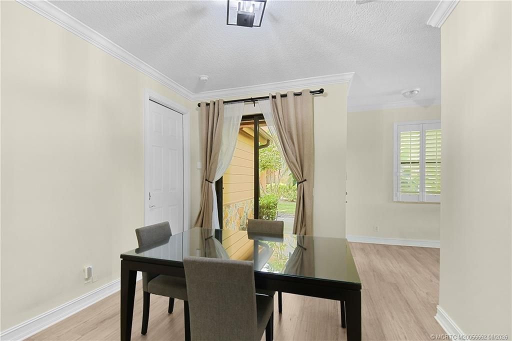 132 SE Crestwood Circle, Stuart, FL 34997 Photo
