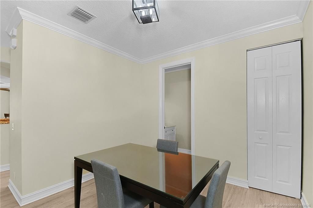 132 SE Crestwood Circle, Stuart, FL 34997 Photo