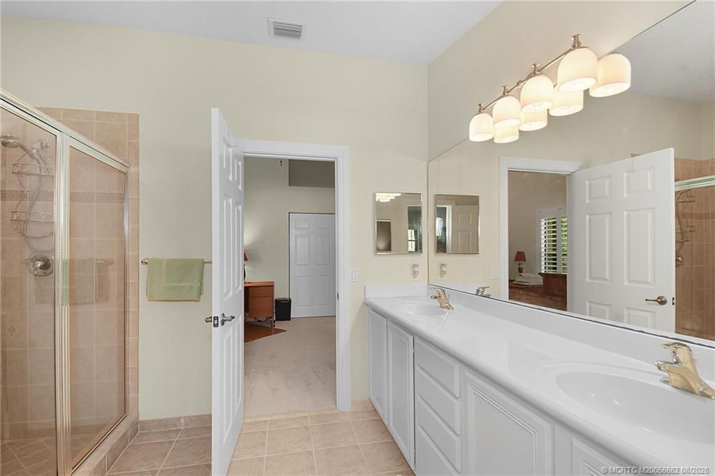 132 SE Crestwood Circle, Stuart, FL 34997 Photo