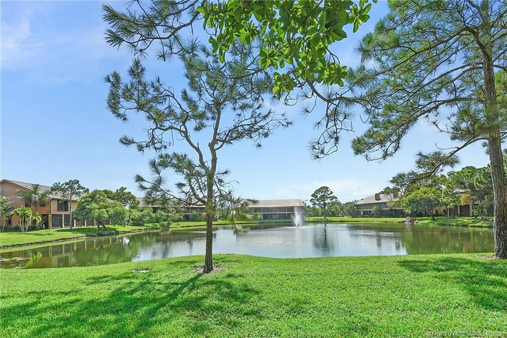 132 SE Crestwood Circle, Stuart, FL 34997 Photo