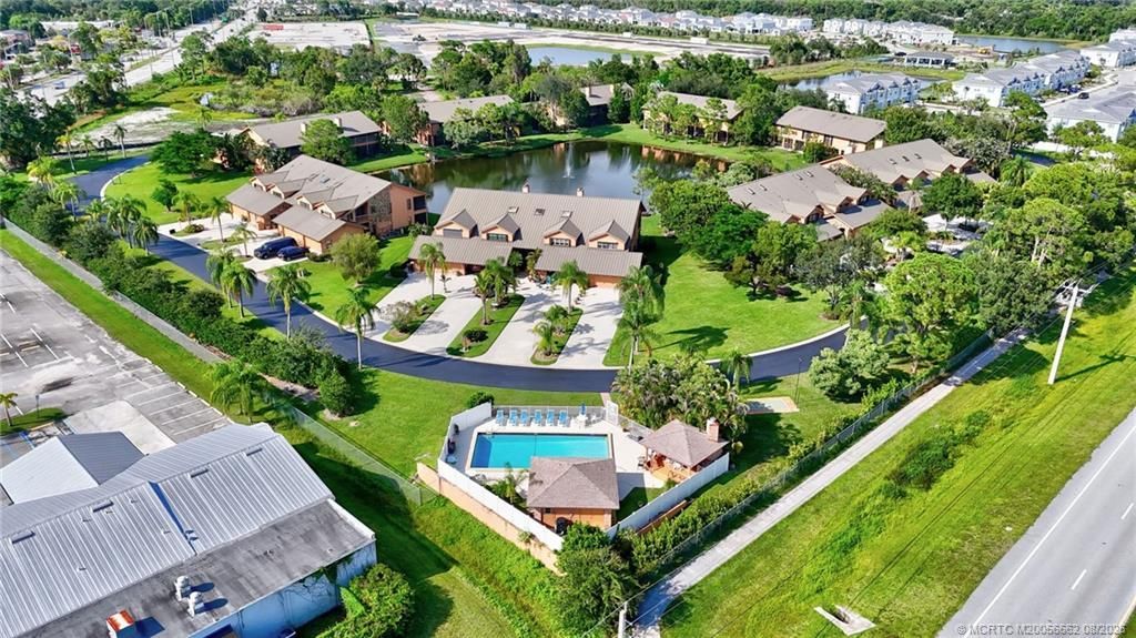 132 SE Crestwood Circle, Stuart, FL 34997 Photo