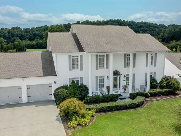 149 Golf Course Lane, Trion, GA 30753