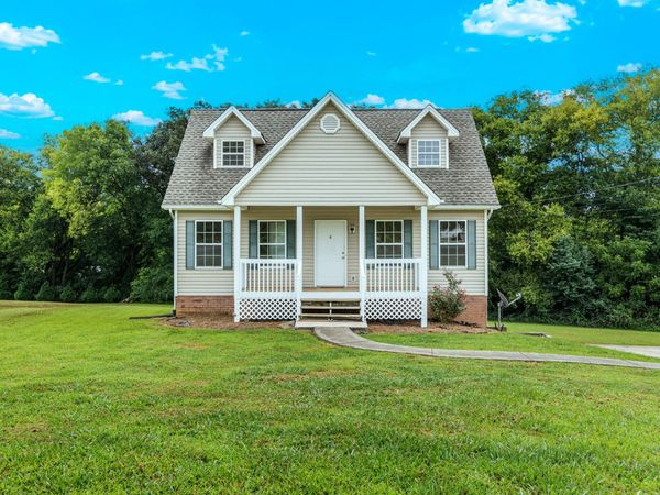 129 Apple Valley Court, Charleston, TN 37310