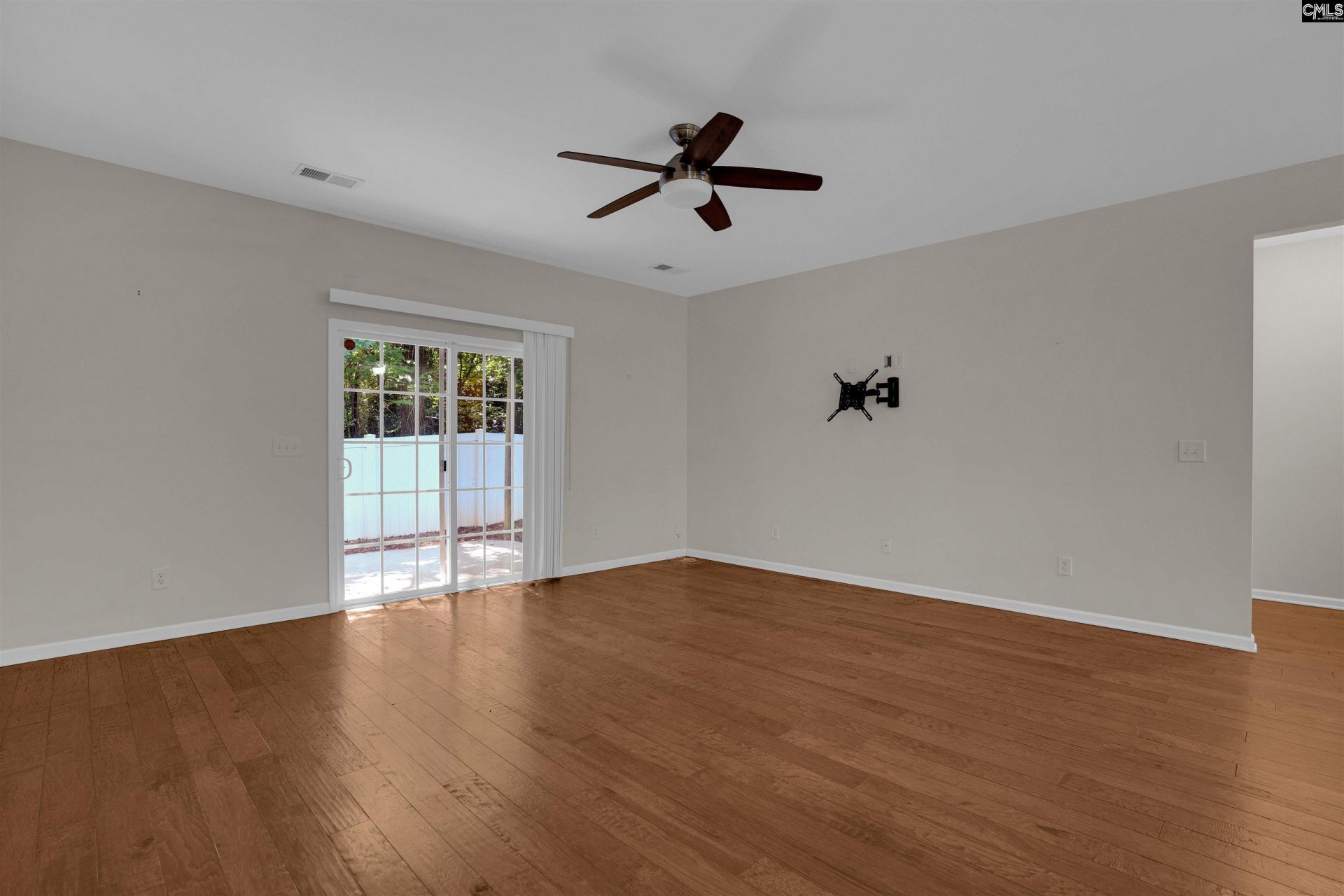 24 Palmetto Wood Court  Photo 11