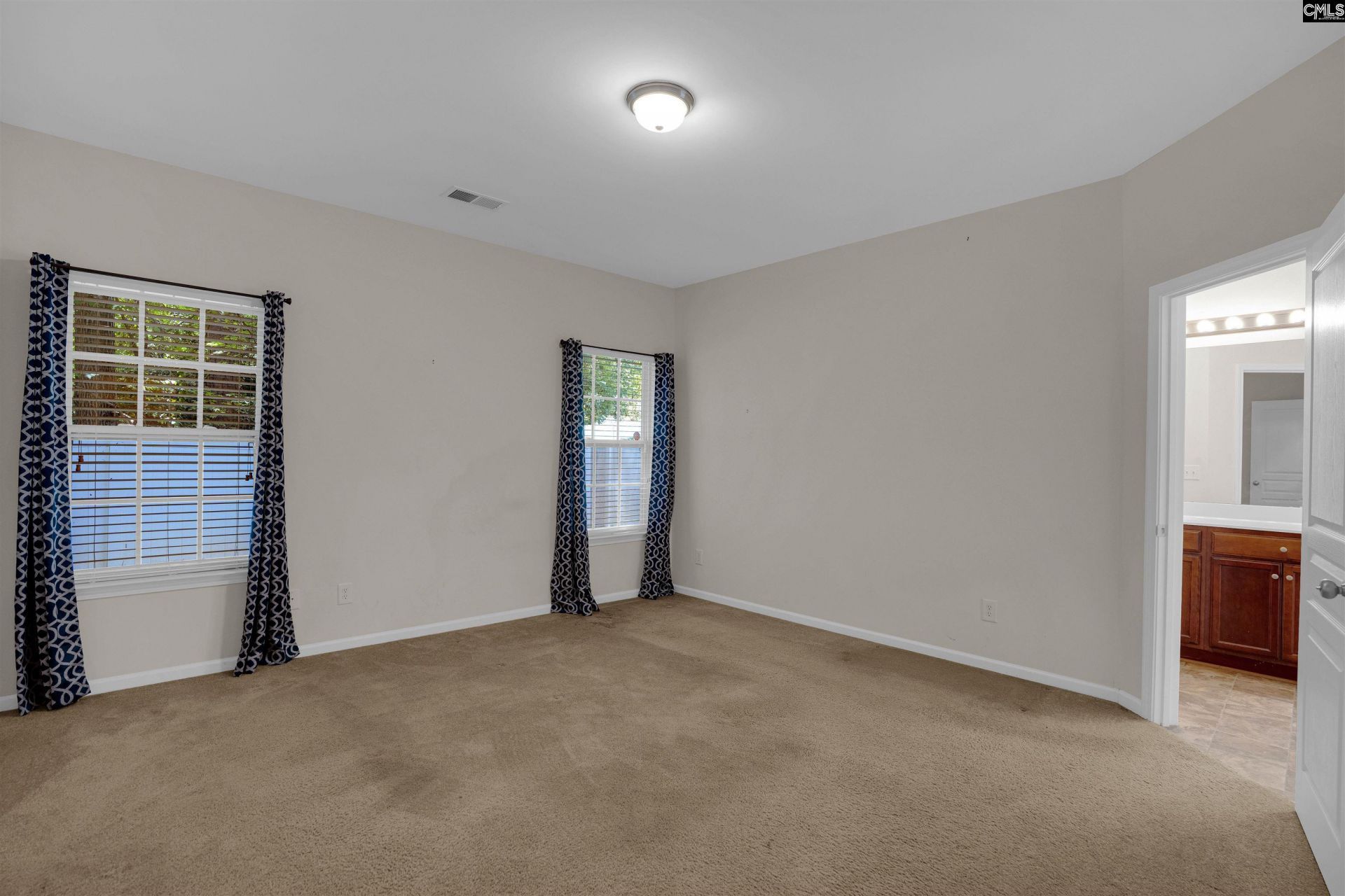 24 Palmetto Wood Court  Photo 14