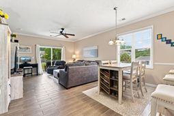 6253 Catalina Dr. photo 4