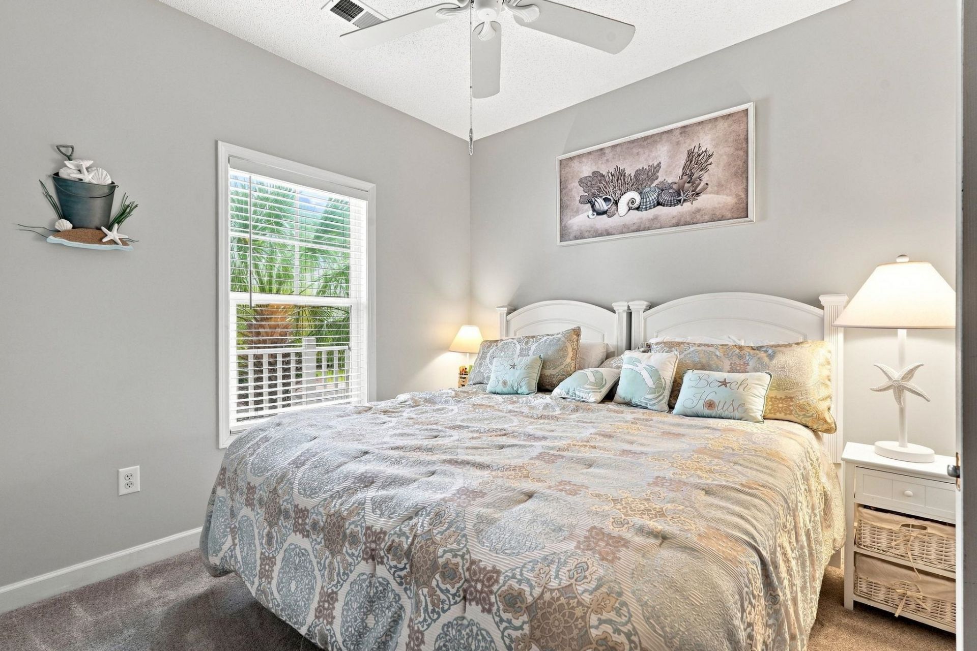 6253 Catalina Dr. Photo 24