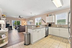 6253 Catalina Dr. photo 4