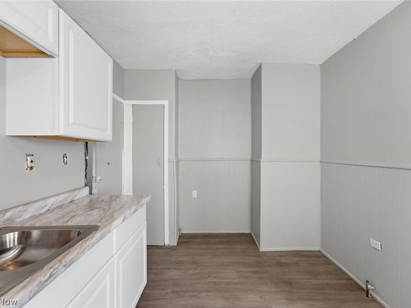 477 E 148th Street, Cleveland, OH 44110 Photo 10