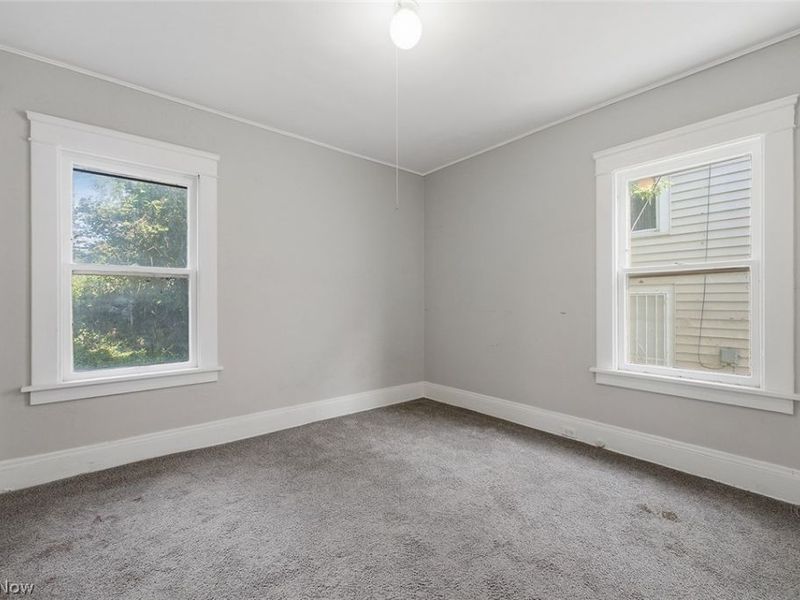 477 E 148th Street, Cleveland, OH 44110 Photo 11