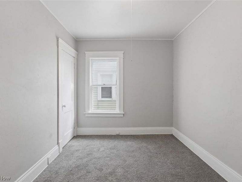 477 E 148th Street, Cleveland, OH 44110 Photo 13