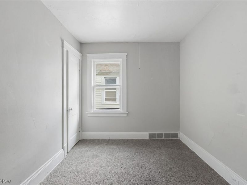 477 E 148th Street, Cleveland, OH 44110 Photo 26