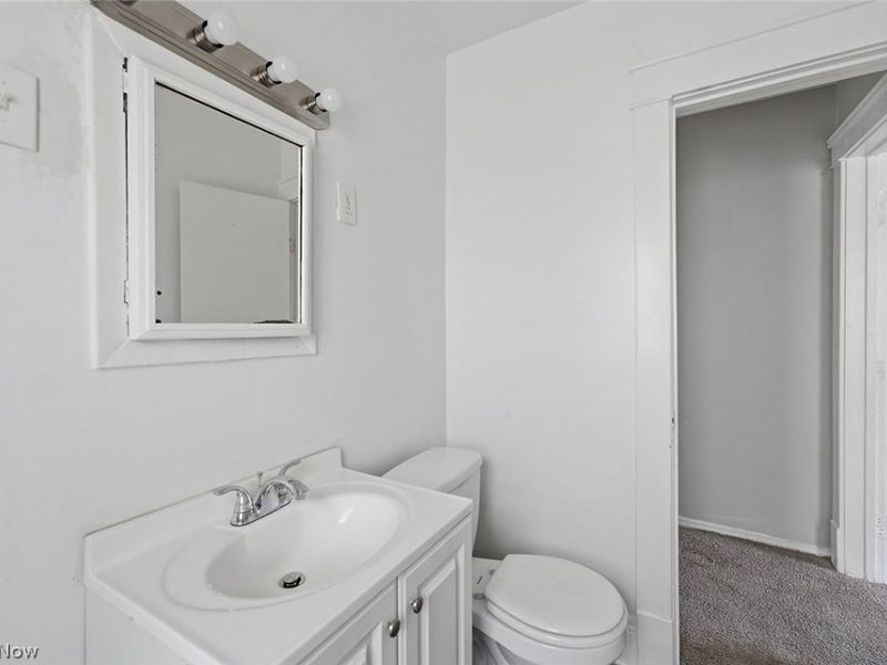 477 E 148th Street, Cleveland, OH 44110 Photo 34